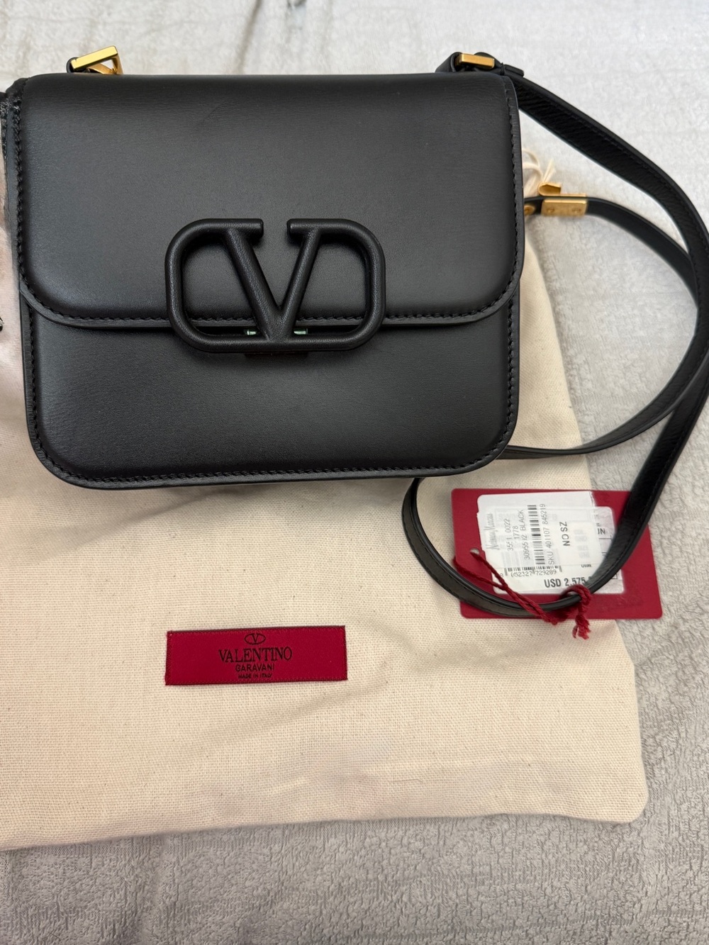 NWT Valentino Garavani Small VSLING Shoulder Bag - Smooth Black Calfskin NWT